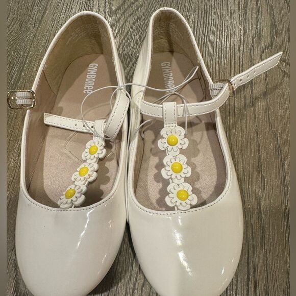 Gymboree girl’s shoes. Brand new! - Picture 1 of 4